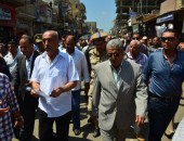 محافظ كفرالشيخ ومدير الأمن يقودان حملة لإزالة اشغالات الطرق بمدينة الحامول
