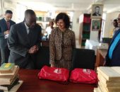 لتعزيز العلاقات الثقافية بين البلدين .. السفيرة المصرية ببوروندي تزور مقر دار توثيق إصدارات الصحافة البوروندية