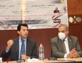 (مصر أولًا…لا للتعصب) لقاء مفتوح بين وزير الشباب والرياضة وطلاب جامعة الأزهر.
