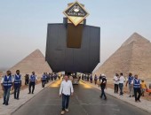 بعد 48 ساعة من بدء عملية نقلها  – وصول مركب الملك خوفو الأولى إلى المتحف المصري الكبير
