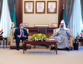 سفير مصر في الكويت يلتقي نائب رئيس الحرس الوطني