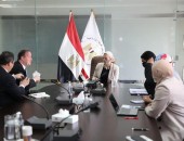 وزيرة البيئة تناقش مع المدير التنفيذي لصندوق المناخ الأخضر نتائج زيارته لمصر