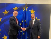 سفير مصر لدى الاتحاد الأوروبي يبحث ملفات التعاون الثنائي مع عدد من كبار المسئولين الأوروبيين