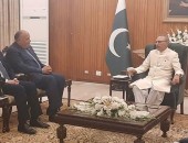 الرئيس الباكستاني يستقبل وزير الخارجية سامح شكري