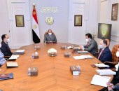 “السيد الرئيس عبد الفتاح السيسي يتابع البرنامج القومي للرائدات المجتمعيات، والمشروع القومي لتنمية الأسرة المصرية”.