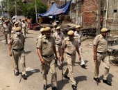 السلطات الهندية تعتقل 14 بعد اشتباكات بين هندوس ومسلمين في نيودلهي