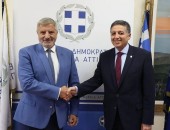 السفير المصري في اليونان يلتقي بمحافظ العاصمة أثينا