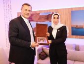 وزير السياحة والآثار يواصل لقاءاته الرسمية خلال مشاركته في بورصة لندن الدولية للسياحة WTM 2022 بلقاء وزيرة سياحة دولة البحرين