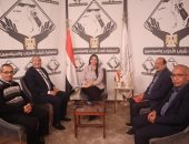 نائب رئيس اتحاد عمال مصر فى “صالون التنسيقية”: التمويل ضرورة للنقابات لتحسين الحالة الاجتماعية والصحية