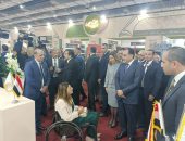 “القومي للإعاقة” يستقبل رئيس الوزراء في جناحه بمعرض القاهرة الدولي للكتاب
