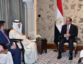 السيد الرئيس عبد الفتاح السيسي يلتقى في دبي مع الدكتور محمد الجاسر، رئيس مجموعة البنك الإسلامي للتنمية.