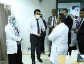 وزير الصحة يراجع انتظام العاملين بالإدارة الصحية بالشيخ زايد ووحدة صحة الحصري