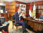 وزير القوى العاملة يلتقي سفير بيلاروسيا في القاهرة