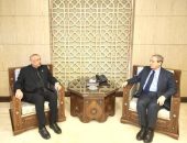 القائم بالأعمال المؤقت لجُمْهُوريَّة العراق في دمشق يلتقي مع وزير الخارجيَّة السوريّ