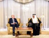 نائب رئيس مجلس الوزراء العراقي وزير الخارجيَّة يلتقي نظيره البحرينيّ في جدة