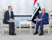 نائب رئيس مجلس الوزراء وزير الخارجيَّة يستقبل السفير الإيطاليّ في بغداد