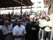 رئيس جامعة الأزهر يؤدي صلاة الغائب على شهداء فلسطين ويطلق حملةً للتبرع بالدم دعمًا للمصابين