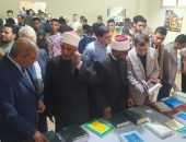إقبال كبير على إصدارات الأوقاف والمجلس الأعلى للشئون الإسلامية في أول أيام معرض الكتاب بكلية الدعوة الإسلامية بالقاهرة