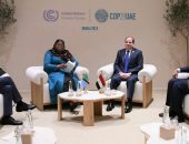 السيد الرئيس عبد الفتاح السيسي يلتقي مع الرئيسة التنزانية سامية حسن، وذلك على هامش انعقاد “الدورة الـ٢٨ لمؤتمر أطراف اتفاقية الأمم المُتحدة الإطارية لتغير المناخ” في دبي.