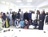«مدرسة الإمام الطيب لحفظ القرآن» تستقبل ٣٢ طالبًا وطالبة من نيجيريا لدراسة علوم القرآن