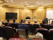 قطاع المعاهد الأزهرية يعقد اجتماعا لمناقشة تقارير المتابعة الميدانية.
