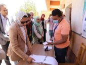وزارة التنمية المحلية تتابع جهود محافظة الوادي الجديد في تقديم الخدمات الطبية والعلاجية المجانية للفئات الأولى بالرعاية بكافة المناطق والقرى الأكثر احتياجاً.