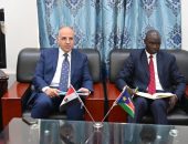 الدكتور سويلم يبحث مع وزيرى الري والاستثمار بجنوب السودان سبل تعزيز التعاون المشترك فى كافة المجالات