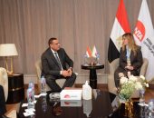 وزير التنمية المحلية والمدير التنفيذي للأكاديمية الوطنية للتدريب يشهدان فعاليات ختام البرامج التدريبية لقيادات الإدارة المحلية