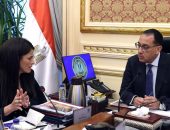 رئيس الوزراء يبحث مع وزيرة التعاون الدولي عددا من ملفات عمل الوزارة