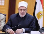 مجلس جامعة الأزهر يهنئ الكليات بانتهاء الامتحانات ويدعو الطلاب لزيارة معرض الكتاب