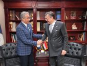 وزيرا السياحة والآثار والقوى العاملة يجتمعان لبحث سبل التنسيق والتعاون في الملفات المشتركة