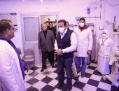 وزير الصحة يتفقد مستشفيي فاقوس المركزي وطوارىء فاقوس بمحافظة الشرقية