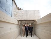 وزير السياحة والآثار يتفقد مستجدات الأعمال بالمتحف المصري الكبير ومتحف مراكب خوفو