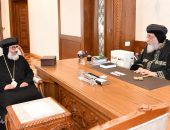 قداسة البابا يستقبل نيافة الأنبا رويس الأسقف العام بآسيا،