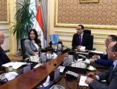 رئيس الوزراء يواصل سلسلة لقاءاته لمناقشة مقترحات برنامج رد الأعباء التصديرية الجديد