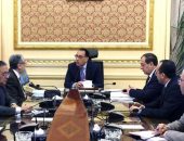 رئيس الوزراء يتابع موقف تنفيذ مشروعات الطاقة المتجددة .. ومذكرات التفاهم التى تم توقيعها لإنتاج الهيدروجين الأخضر