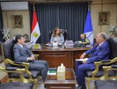 محافظ دمياط تبحث مع مدير المديرية المالية عدد من ملفات التعاون المشترك