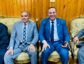مجلس كليةاللعة العربية بالقاهرة يناقش مقترحًا بشأن الاكتفاء بالنشر الإلكتروني لمجلتي (الكلية والقطاع)