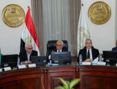 وزير التربية والتعليم يستقبل وفدا يضم ممثلي 120 جامعة أمريكية لبحث التعاون في تطوير المنظومة التعليمية  الدكتور رضا حجازي يستعرض جهود الوزارة في مجال تطوير التعليم قبل الجامعى