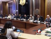 رئيس الوزراء يلتقى عددا من المطورين العقاريين لمناقشة وبحث سبل دعم القطاع العقاري في ظل الظروف والتحديات العالمية