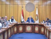 وزير العمل يلتقى مديري المديريات بالمحافظات ..