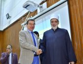 أد محمود الصاوي استاذ الثقافة الإسلامية والوكيل السابق لكليتي الدعوة والإعلام يكتب: رجال  حول الإمام الأكبر شيخ الأزهر   أد أحمد الطيب  حفظه الله…معالي الوكيل  الوزير  أد: محمد عبد الرحمن الضويني
