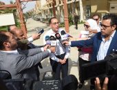 في تصريحات صحفية عقب جولته اليوم بمشروعات العاصمة الإدارية الجديدة: رئيس الوزراء: منطقة المال والأعمال ستصبح أحد أهم المقاصد لجذب الشركات العالمية لفتح مقرات لها في مصر توفر فرص عمل للشباب المصري