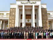 تخريج الدورة الأولى للمعلمين المرشحين لشغل وظيفة مديرى مدارس من الأكاديمية العسكرية المصرية بعد إتمام دورتهم التدريبية بالكلية الحربية ..