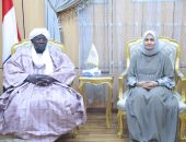 خلال لقائها عضو المجلس الأعلى للشؤون الإسلامية بتشاد ومؤسس مجمع منارة الإسلام مبروكة..د.نهلة الصعيدي: تشاد بلد عزيز والأزهر حريص على دعمها في كل المجالات الدينية والتعليمية، لكي تكون عونًا للطلاب التشاديين في تحصيل العلوم الدينية