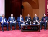 الجلسات العلمية لفعاليات مؤتمر الاقتصاد الأزرق ” فرص للتنمية المستدامة” بجامعة المنصورة