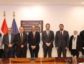 الدكتور/ عمرو طلعت وزير الاتصالات وتكنولوجيا المعلومات يشهد توقيع اتفاقية تعاون بين وزارة الاتصالات وتكنولوجيا المعلومات وشركة “إكسيد” لتطوير تطبيق أتمتة ضمان الجودة فى مراكز الاتصالات باستخدام تقنيات الذكاء الاصطناعى