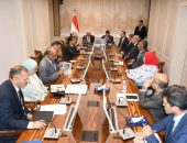 وزير الرياضة يتابع مع محافظ بورسعيد مستجدات سير الأعمال الجارية لإنشاء استاد بورسعيد الجديد