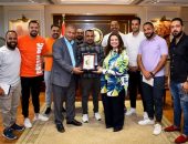 وزيرة الهجرة تحتفل بنجاح شباب المطرية في تنظيم أكبر مائدة إفطار رمضانية في مصر والشرق الأوسط للعام العاشر وتدعو إلى تحويل عملهم الطوعي إلى مؤسسة مجتمعية تخدم أهل المنطقة