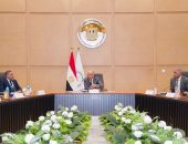 إستعراض الموقف التنفيذي لمشروع إنشاء المسار الناقل لمياه الصرف الزراعي لمحطة الحمام  – تشكيل مجموعة عمل لدراسة مقترح إنشاء وحدة لتعزيز تطبيق مفهوم “الترابط بين المياه والطاقة والغذاء” – الإعداد لدورة تدريبية لمهندسى الوزارة للتدريب على إدارة وصيانة محطات معالجة المياه الجديدة